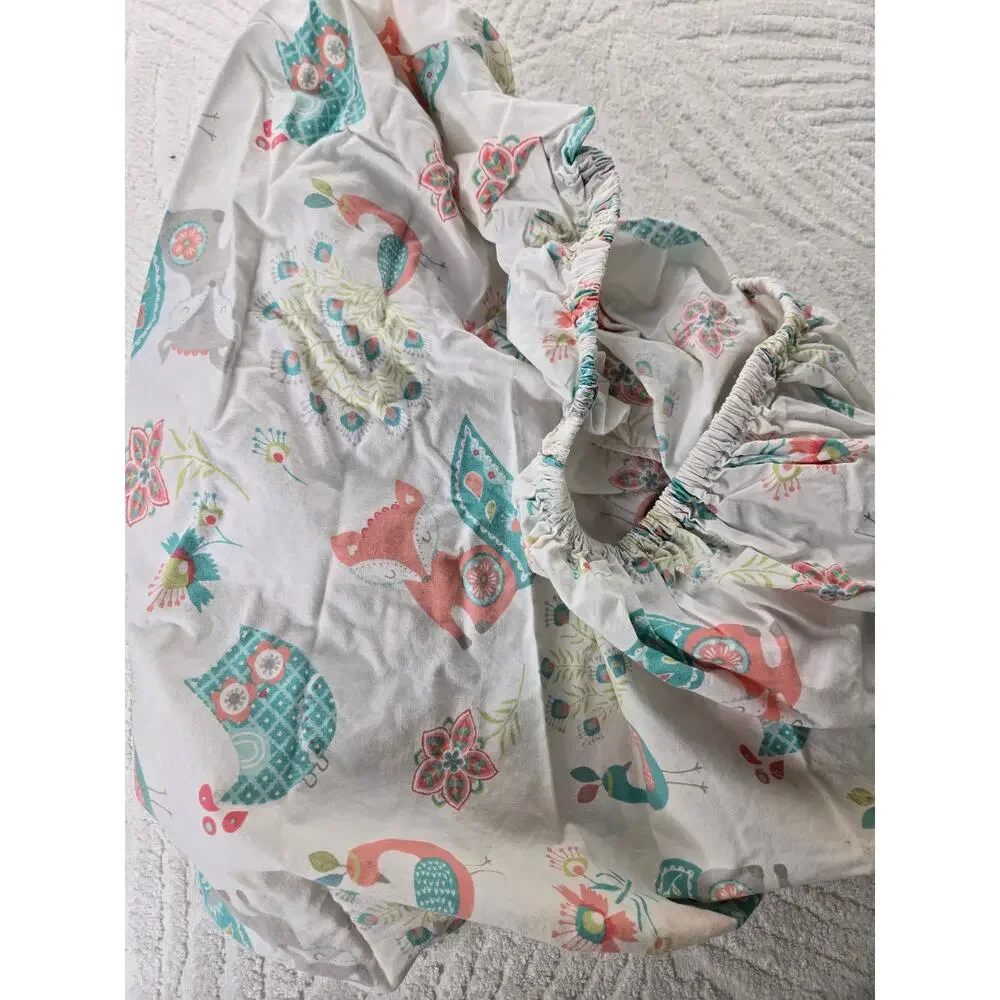 Levtex Baby EUC Fiona 5-Piece Nursery Crib Bedding Set hamper wall flags quilt